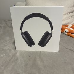 AirPod Max Midnight (SEND OFFERS)