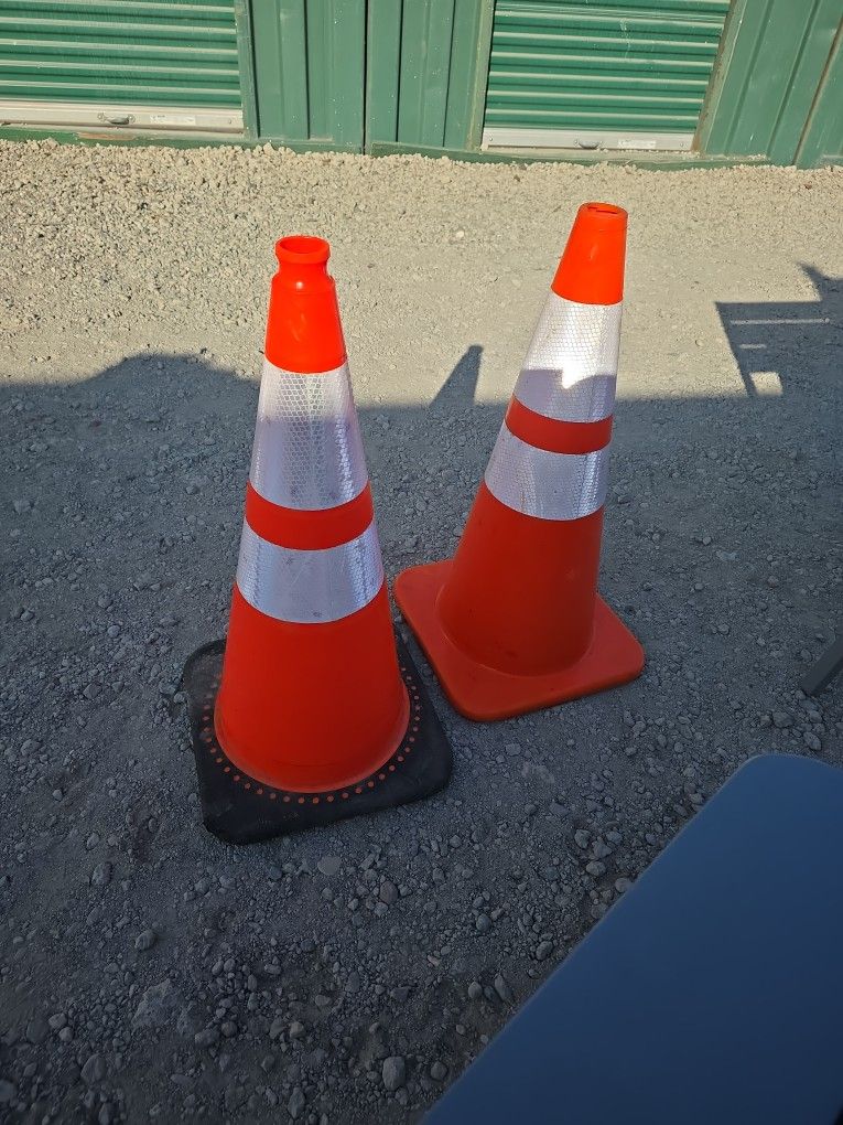 15 Large Orange Safety Cones