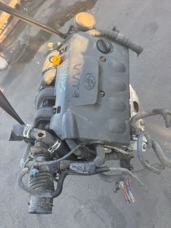Parts 2011 Toyota Yaris 1.5 Engine $1100
