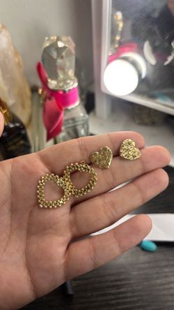 Gold-Tone Heart Earrings Set