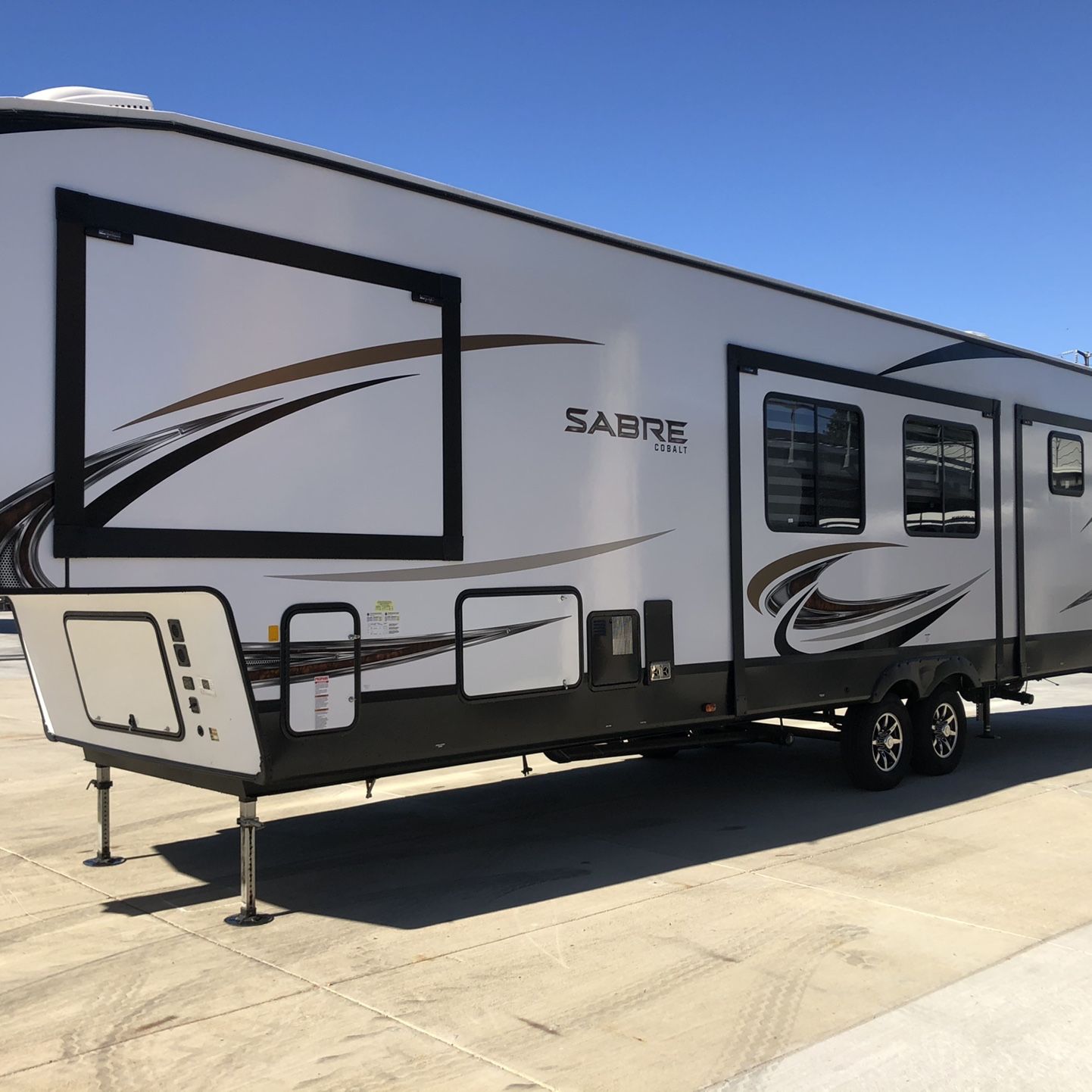 2020 Cobalt Sabre 38 DBQ