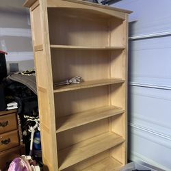 Wooden Bookshelf 