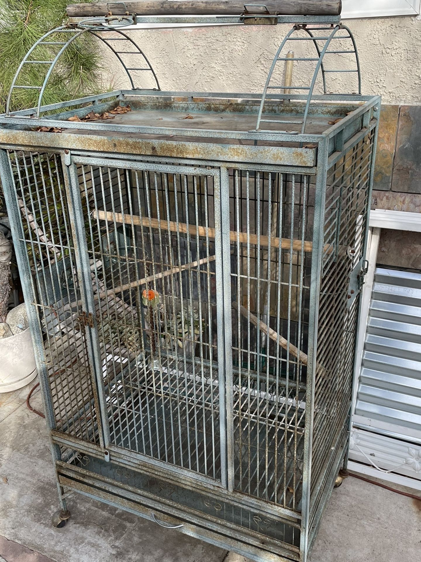 Large Bird Cage