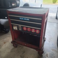 Craftsman rolling toolbox