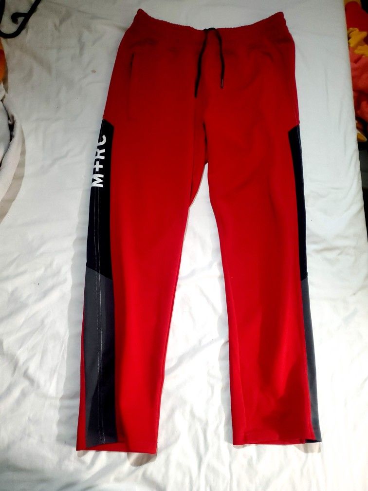 M+RC Red Joggers