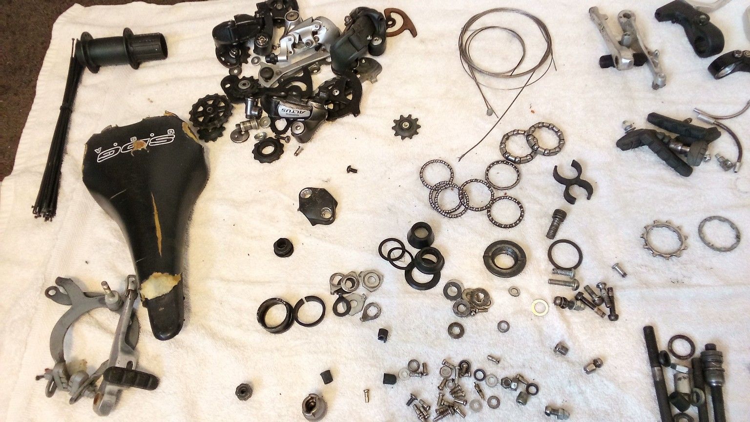 Bicycle Parts Cheap for Sale in Bakersfield, CA OfferUp