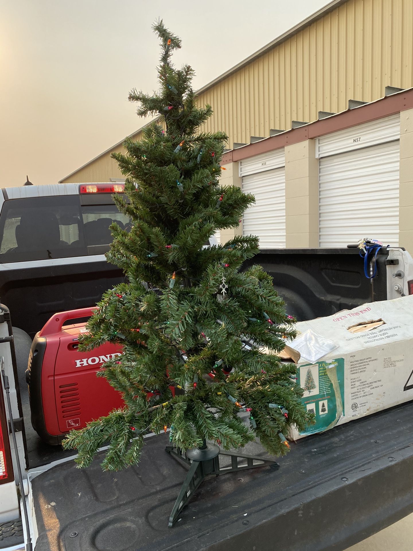 4 ft tall perlite Christmas tree for Sale in Visalia, CA OfferUp