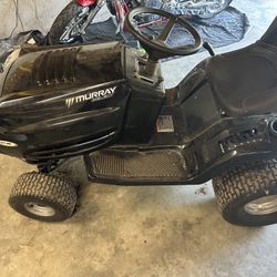 Murray Select 21HP Tractor Including 46” Mowing Deck