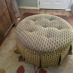 Rolling Ottoman