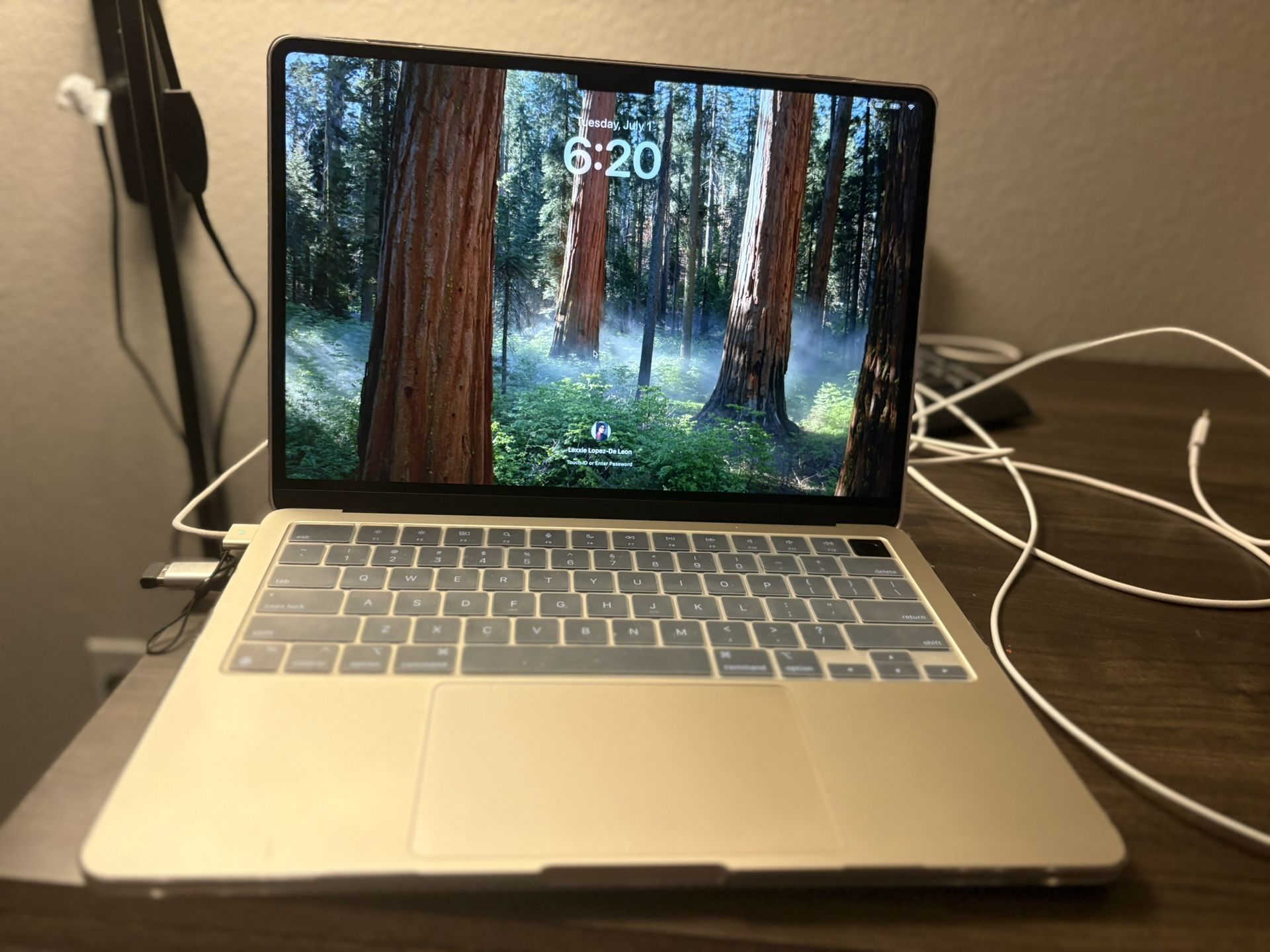 MacBook Air M2 2022 13.6 Inch