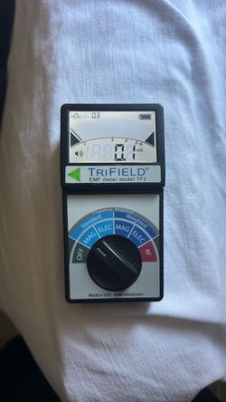 Trifield emf
