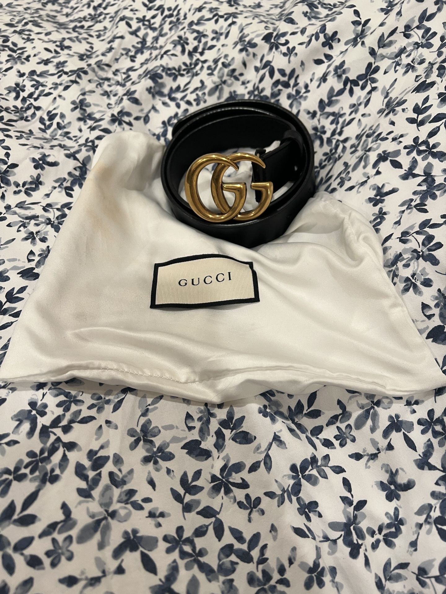 Women’s Gucci GG Gold Belt 