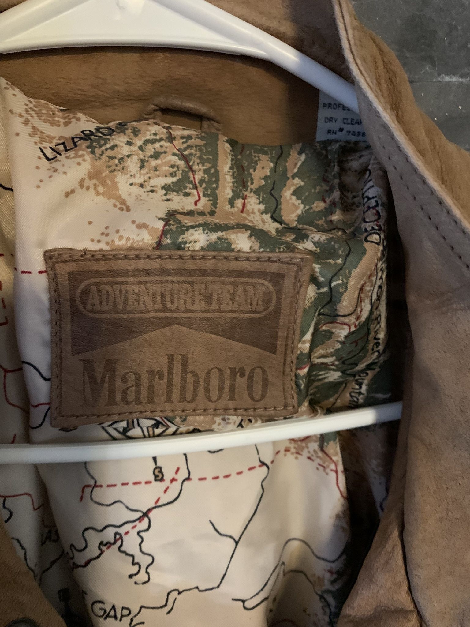 Marlboro man jacket Size Large