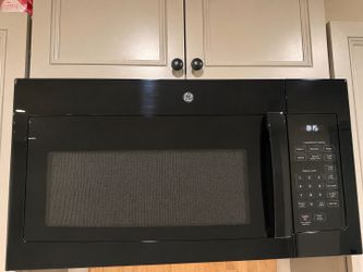 GE Over-the-Range Microwave – Black