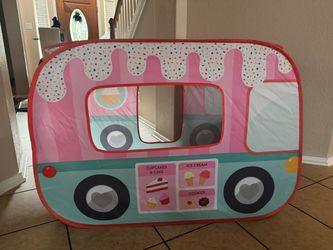 Kid Ice cream Pop Up shop