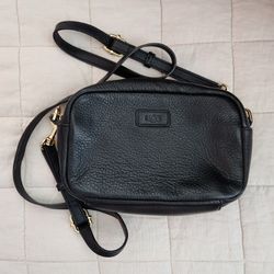 UGG Black Crossbody Bag with Timeless Elegance