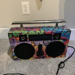 Bump boxx retro speaker