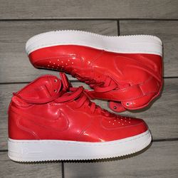 Nike Air Force 1 Mid Ultraviolet Siren Red