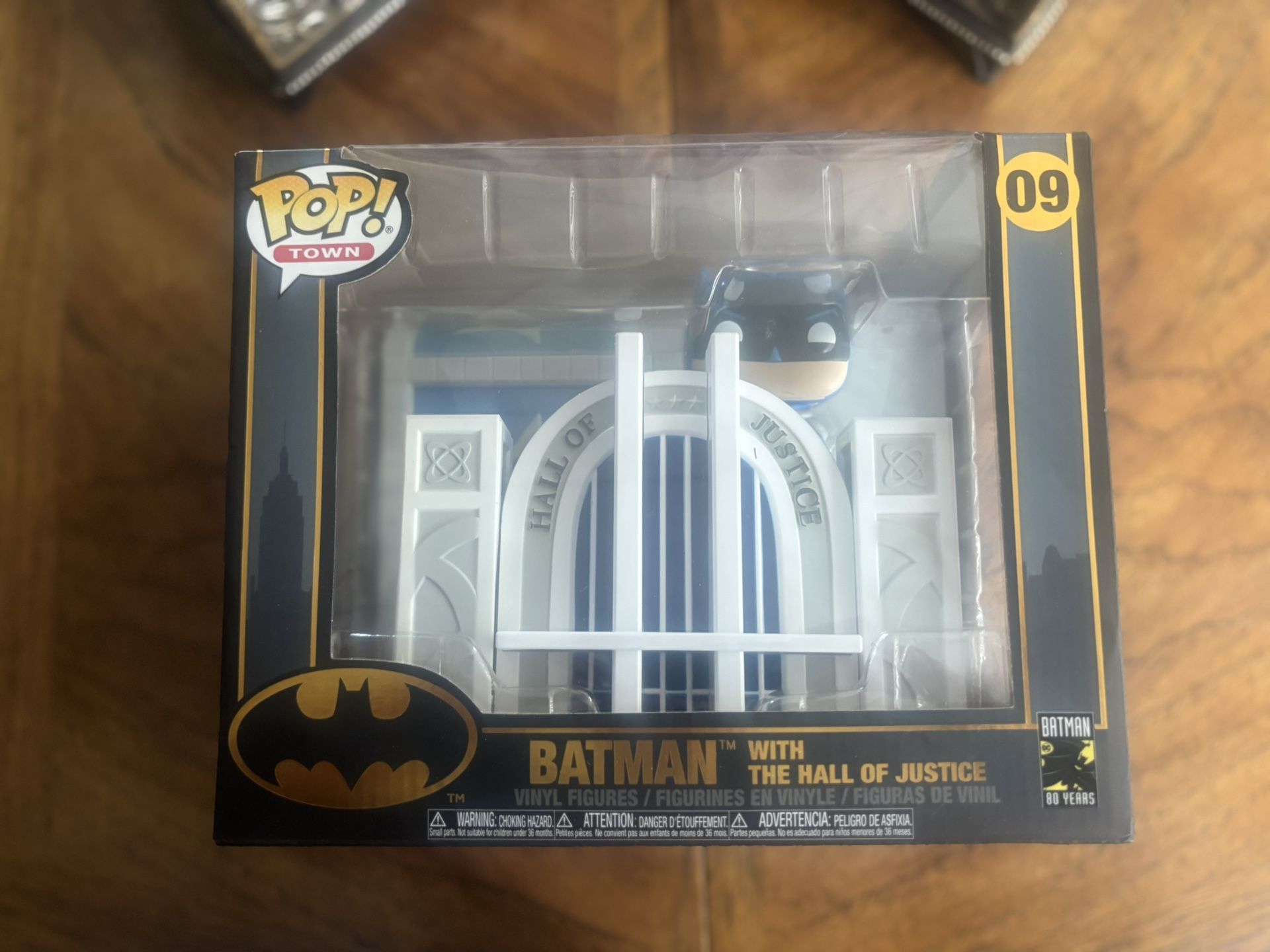 Funko Pop Batman With The Hall Of Justice New Never Opened 