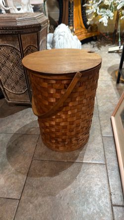 Vintage picnic cooler