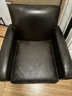Genuine leather arm chair