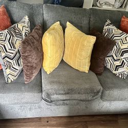 $50 Couch And Pillows For Sale 