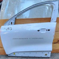 Ford Escape Left Front Driver Door 2020 21 22