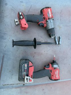 Milwaukee Hammer Drill And Impact 5.0 Battery 