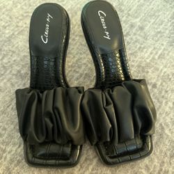 Black Sandel Heels Size 8.5