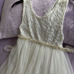 Girl Dress Size 8