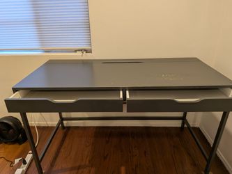 IKEA - Alex desk
