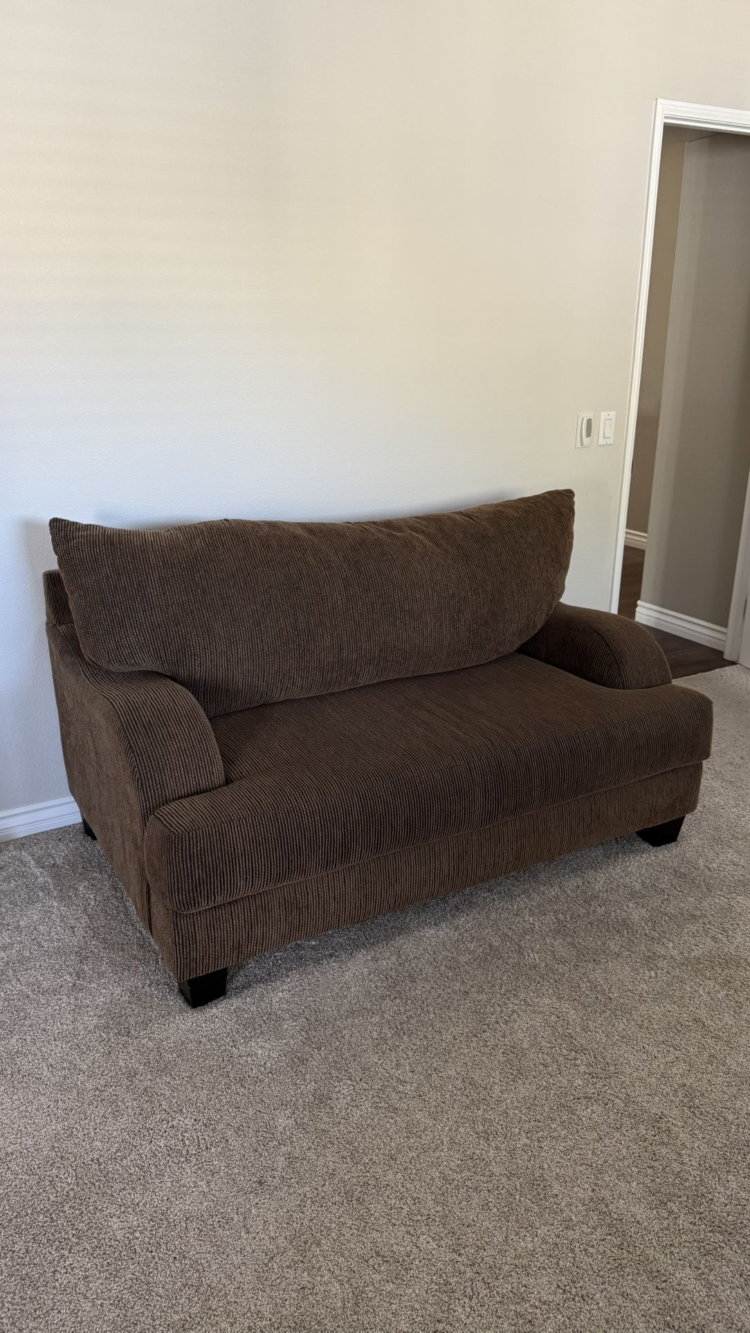 Brown couch sofa/ love seat furniture
