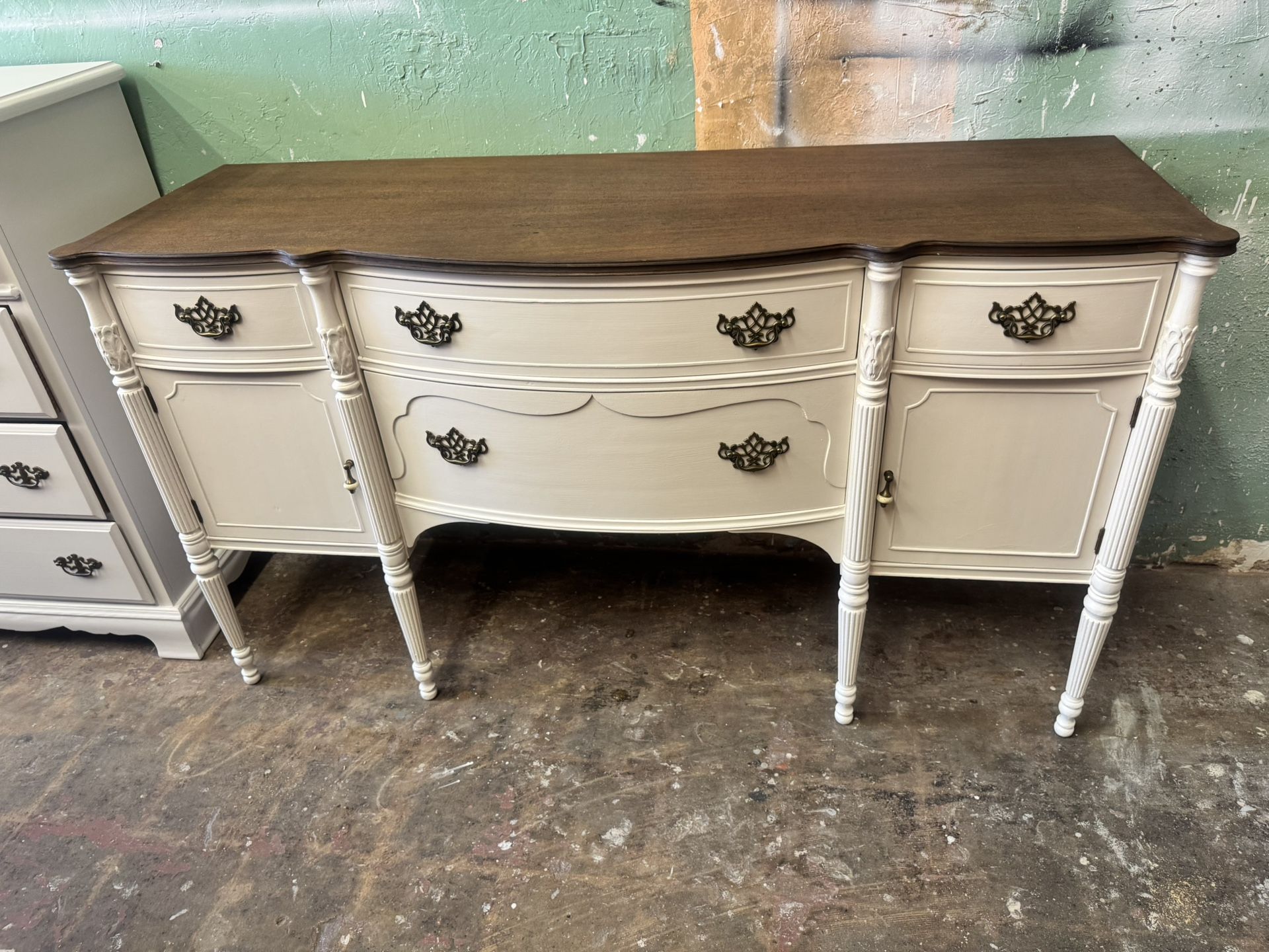 Magnificent Long Buffet/ Sideboard