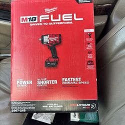 M18 FUEL 18V Lithium-Ion Brushless Cordless 1/2 in. Impact Wrench w/Friction Ring Kit w/One 5.0 Ah Battery and Bag
