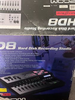 Zoom hd8 hard disk recording studio