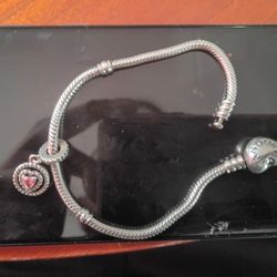 Pandora Pink Heart Braclet