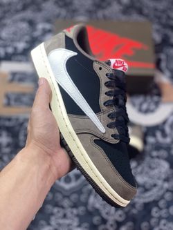 Travis Scott x Air Jordan 1 Low 'Mocha'