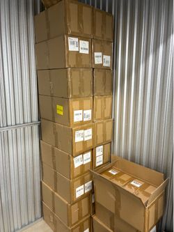 Liquidation trade welcome! $100 for all in pic,44 boxes, must gone