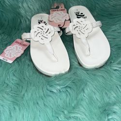 NWT Sam & Libby White Floral Slide On Sandals Women’s Size 8