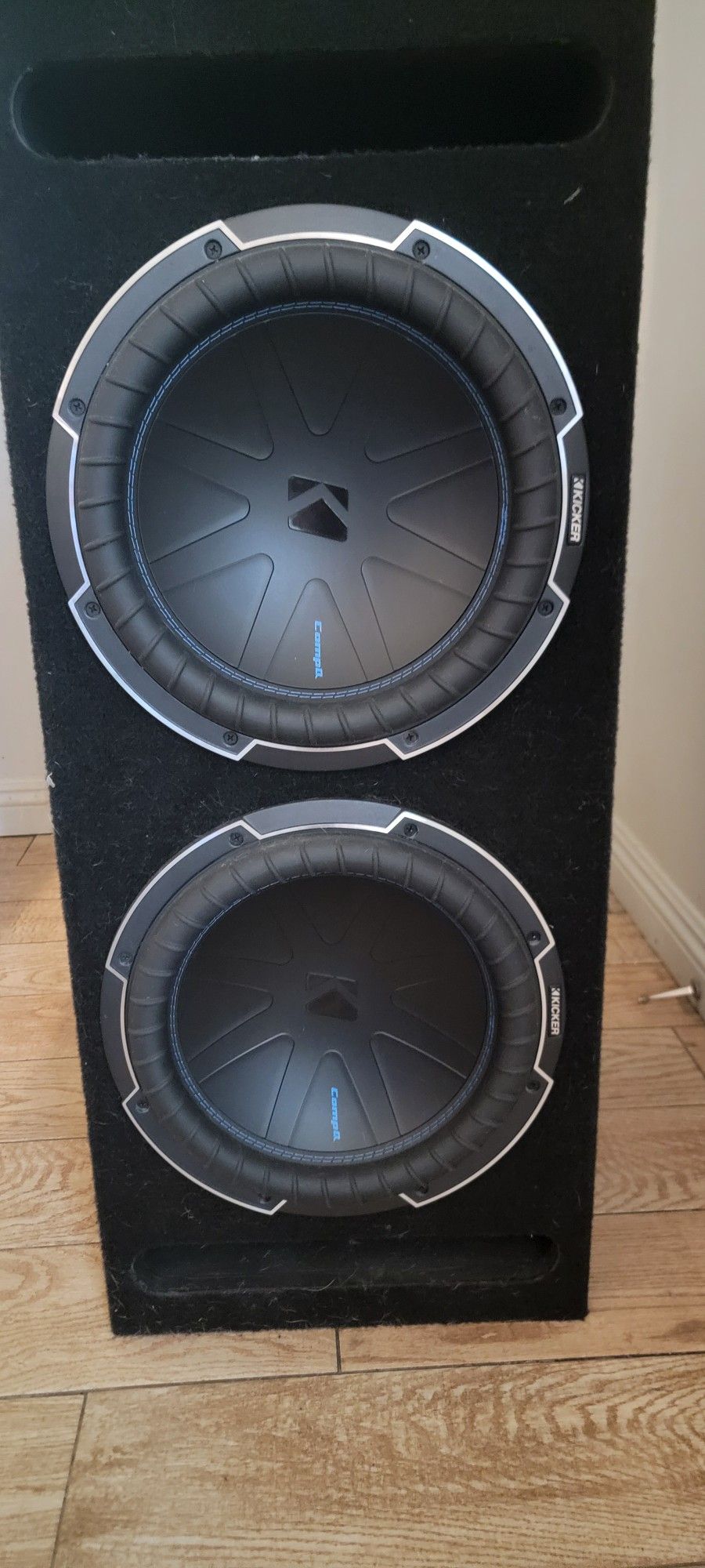 Kicker CompQ