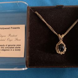 Ronte of Hollywood   Onyx Necklace.  Chino, Ca 