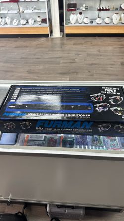 Furman M-8Lx Series Power Conditioner