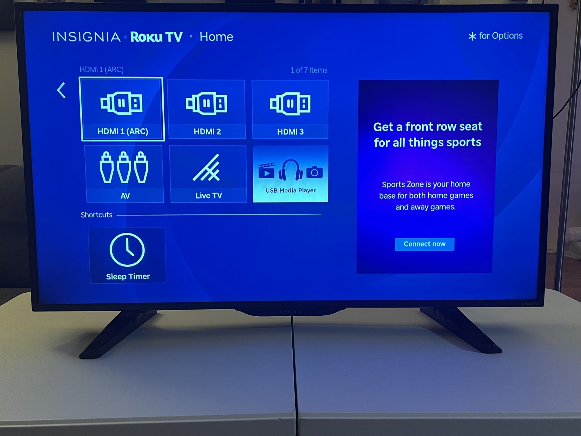 39 Inch Insignia Smart HDTV 1080p with Remote