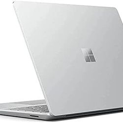 Microsoft Surface Laptop Go 12.4" 