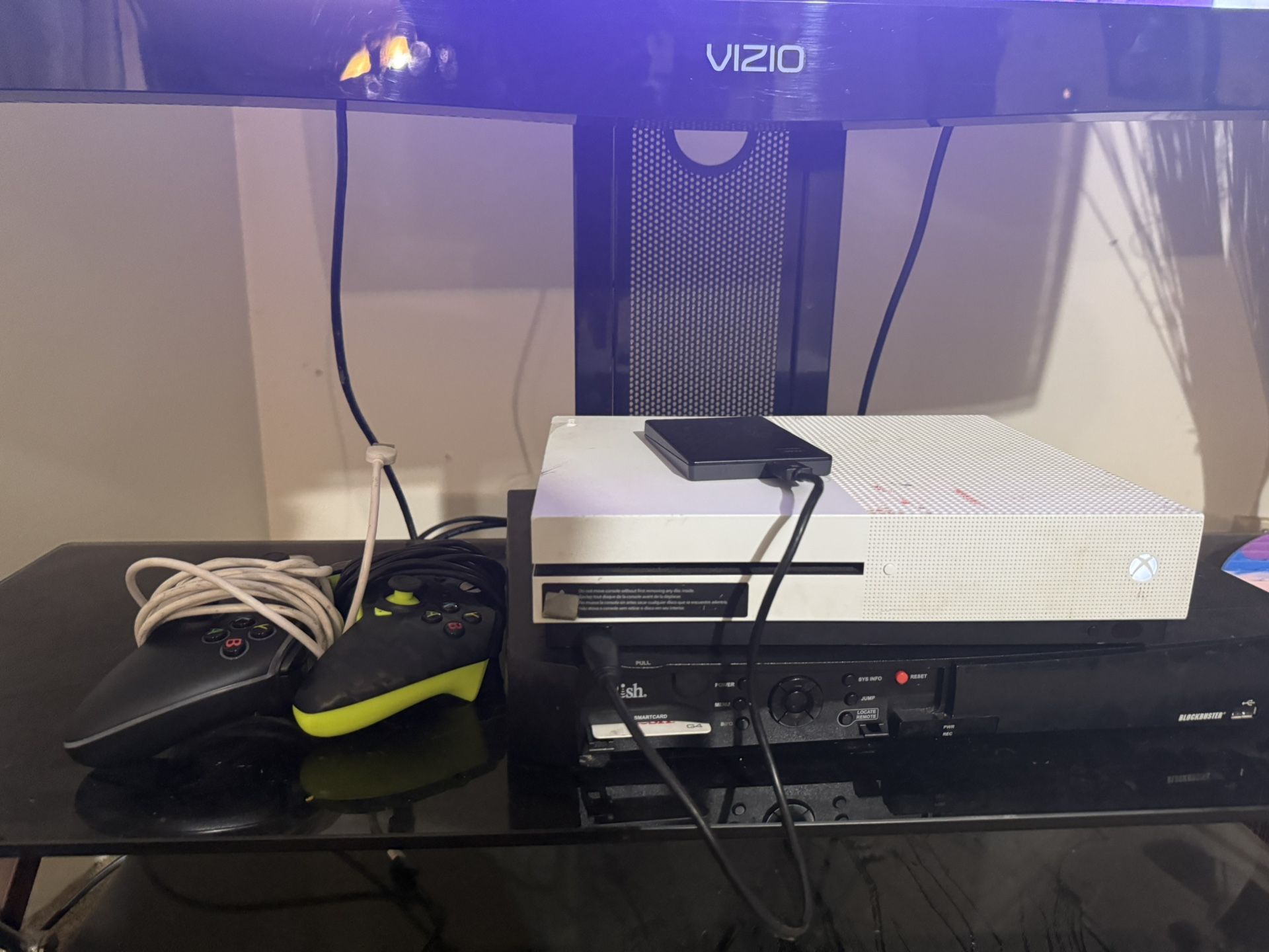 Xbox One S Two Controllers & Games