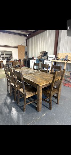 Dining Room Table 8 Chairs