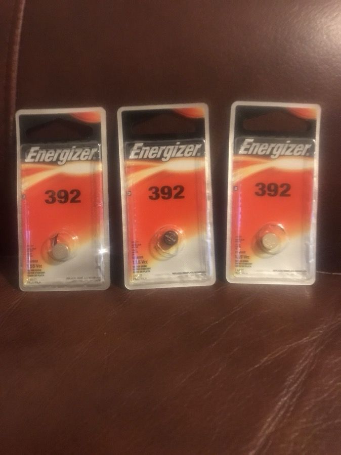 3 Brand New 392 Energizer Batteries Just Bought On Wed. 4-25-18. I Don’t Need Them Now/ Can’t Return since opened. I bought a cardinal bird figurine