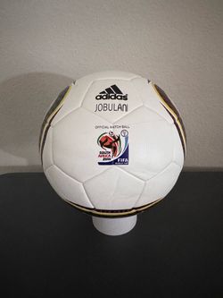 Jabulani Soccer Ball – FIFA World Cup 2010 – Limited Edition Size 5