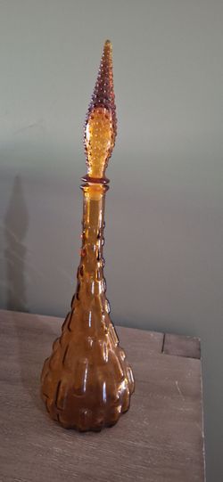 Vintage Italian Empoli amber glass genie decanter with brick pattern
