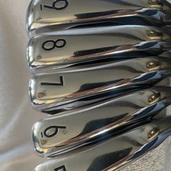 Titleist 100s 5-9 Regular Steel 